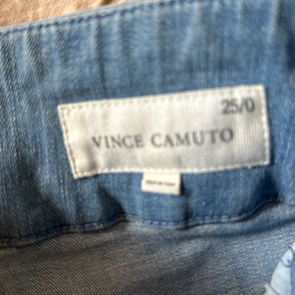 Vince Camuto Jeans - Picture 4 of 9